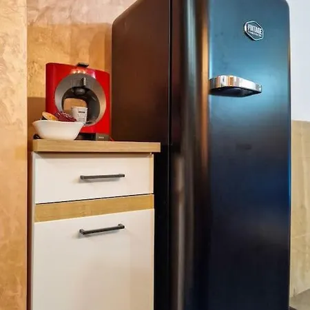 Getaway- & Summer Activities , Sleep 6 반스코