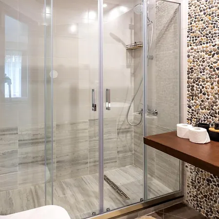 Cozy 2Bd Apt With 100Sqm Patio For 6 * بانسكو