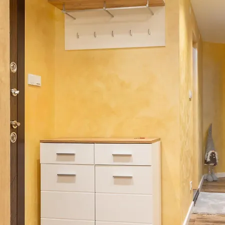 Cozy 2Bd Apt With 100Sqm Patio For 6 بانسكو