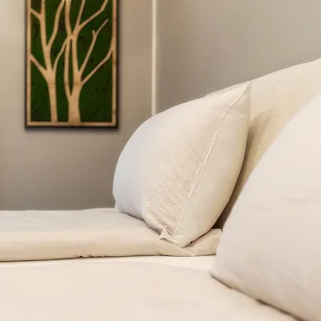 Cozy 2Bd Apt With 100Sqm Patio For 6 شقة *