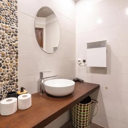 شقة Cozy 2Bd Apt With 100Sqm Patio For 6