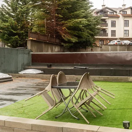 شقة Cozy 2Bd Apt With 100Sqm Patio For 6 *