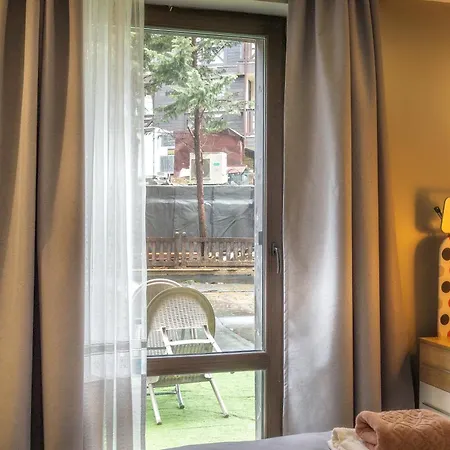 شقة Cozy 2Bd Apt With 100Sqm Patio For 6 *